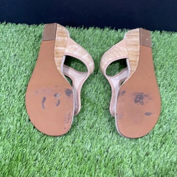 Donald J. Pliner Desi Slip-On Sandals