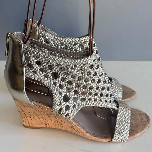 Donald Pliner sandals size 6.5 netted wedge cork metallic gold wicker ankle