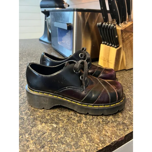 Dr. Doc Martens Sylwia Purple Ombre Vegan Leather Shoes US 9