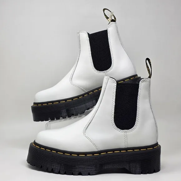 Dr. Martens 2976 Quad Platform Chelsea Boot White Leather Women’s Size 7 New