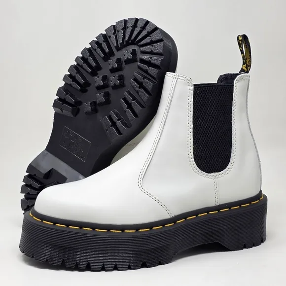 Dr. Martens 2976 Quad Platform Chelsea Boot White Leather Women’s Size 7 New