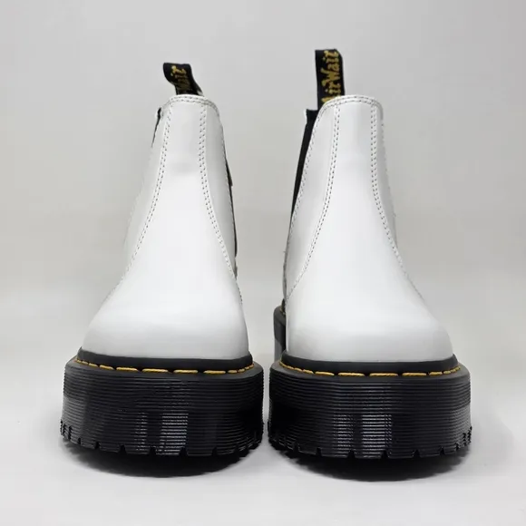 Dr. Martens 2976 Quad Platform Chelsea Boot White Leather Women’s Size 7 New