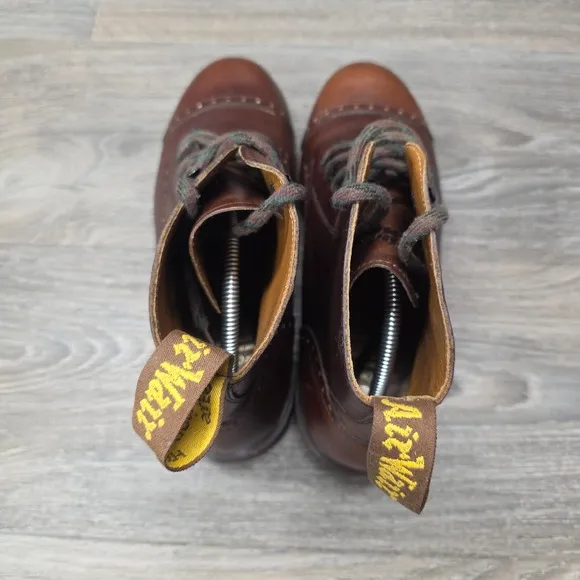 Dr. Martens 8125 Brown Cap Toe Boots UK 9 US 10 Made England Vintage Old Money