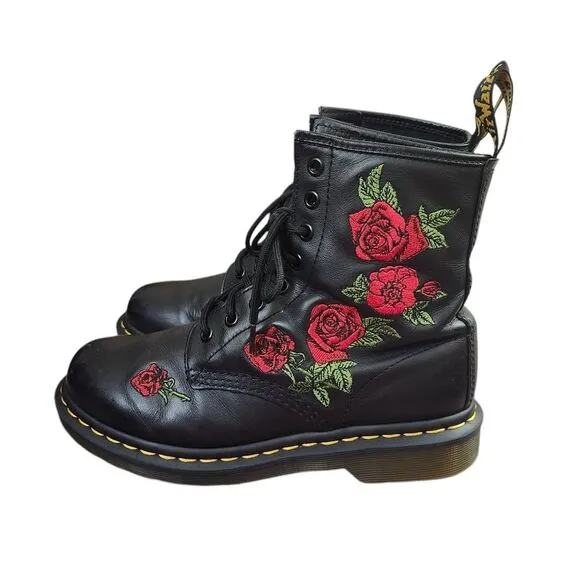 Dr. Martens Black Floral Embroidered Women's Boots Sz 7