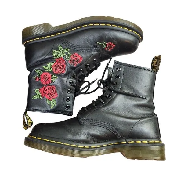 Dr. Martens Black Floral Embroidered Women's Boots Sz 7