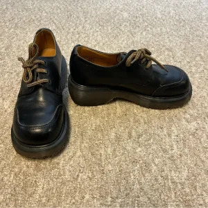Dr. Martens Black Leather Vintage Shoes 8426 UK Size 4  US Size 6