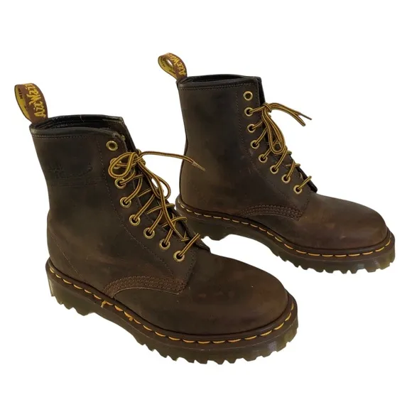 Dr. Martens Doc England Rare 90's Vintage Brown 1460 Boots UK4 US6 NWOT