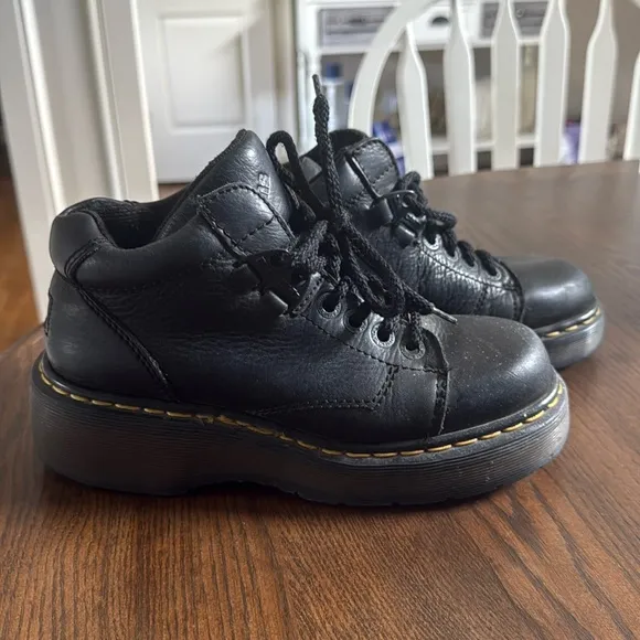 DR MARTENS 'DOC MARTINS' 9357 BLACK LADIES WOMENS BOOTS/SHOES
