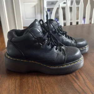 DR MARTENS 'DOC MARTINS' 9357 BLACK LADIES WOMENS BOOTS/SHOES