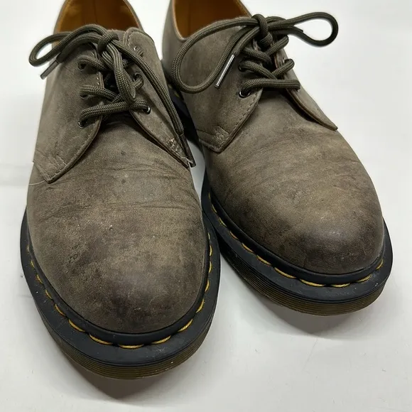 Dr Martens Docs Low Top Oxford Lace Up Shoes Sneakers Suede Gray Women's Size 9