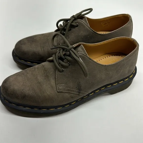 Dr Martens Docs Low Top Oxford Lace Up Shoes Sneakers Suede Gray Women's Size 9