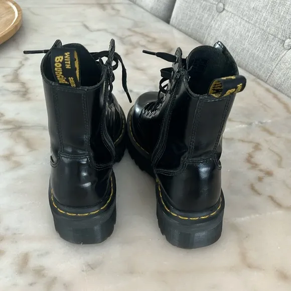 DR. MARTENS JADON BOOT SMOOTH LEATHER PLATFORMS US6 /37 EU