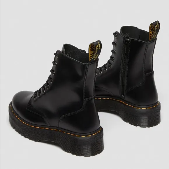 DR. MARTENS JADON BOOT SMOOTH LEATHER PLATFORMS US6 /37 EU