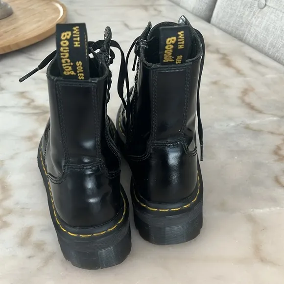 DR. MARTENS JADON BOOT SMOOTH LEATHER PLATFORMS US6 /37 EU