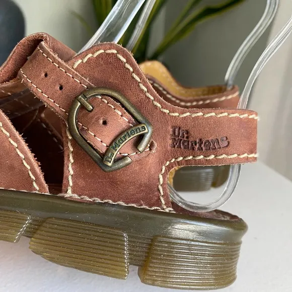 Dr. Martens Kids Leather Fisherman Sandals Brown Vintage Style Size 12