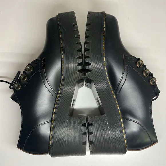 Dr Martens Leona Lo Vintage Smooth Leather Heeled Shoes Women’s Size US 7