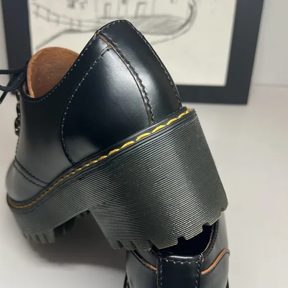 Dr Martens Leona Lo Vintage Smooth Leather Heeled Shoes Women’s Size US 7
