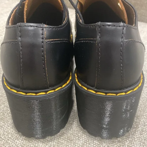 Dr Martens Leona smooth heeled black Oxford shoes Size EU 39