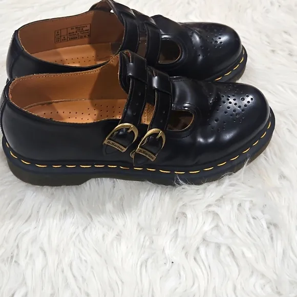 Dr. Martens Mary Jane Shoes Size 8