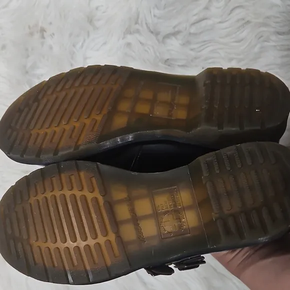 Dr. Martens Mary Jane Shoes Size 8