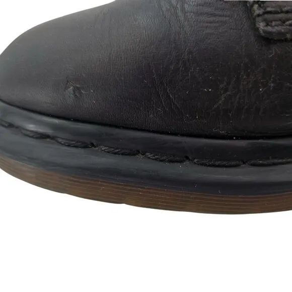 Dr. Martens Mens 8 Womens 9 Black Smooth Leather Lace Up Boots