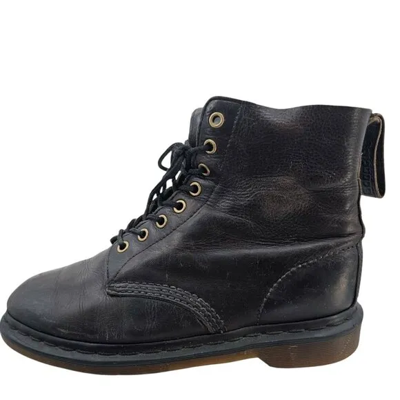 Dr. Martens Mens 8 Womens 9 Black Smooth Leather Lace Up Boots