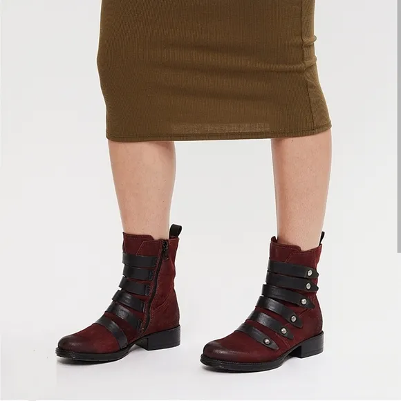 Edgy Chic Miz Mooz Brown and Black Suede &amp; Leather Boots