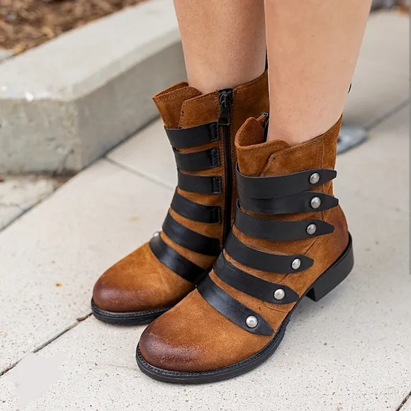 Edgy Chic Miz Mooz Brown and Black Suede &amp; Leather Boots