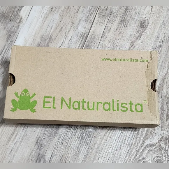 El Naturalista Womens Tulip N5188 Flat Leather Sandal Shoes Size 7