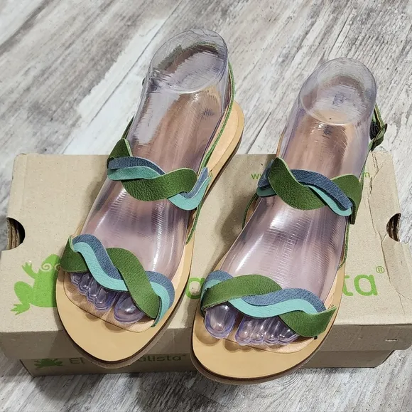 El Naturalista Womens Tulip N5188 Flat Leather Sandal Shoes Size 7