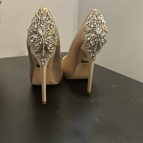 Elegant Peep-Toe Heels with Crystal Embellishments