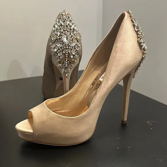 Elegant Peep-Toe Heels with Crystal Embellishments