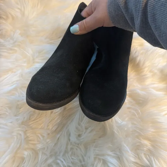 EUC Marroqui Sanchez Suede Booties | Size 8 | Black Ankle Boots