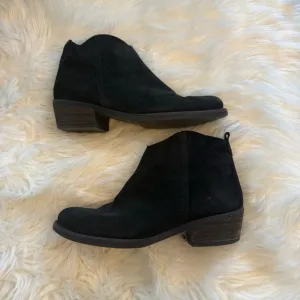 EUC Marroqui Sanchez Suede Booties | Size 8 | Black Ankle Boots