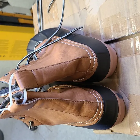 EUC Report Women's Duck Upton Cold Wet Weather Boots 10