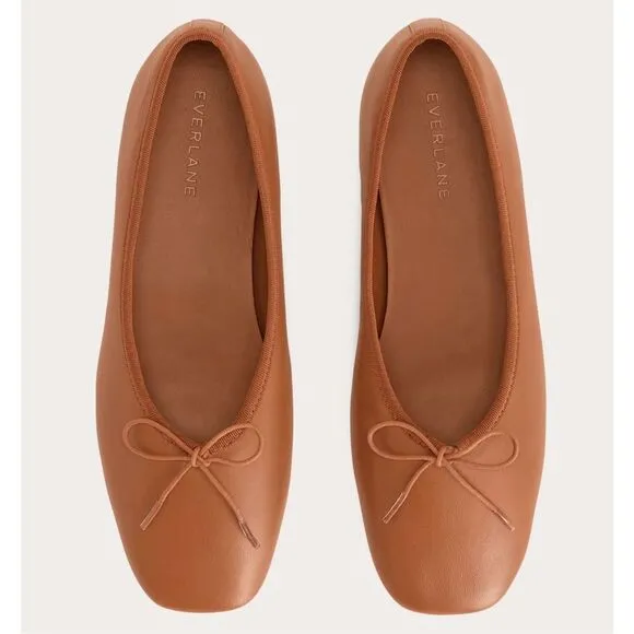 Everlane The Day Ballet Flat in Toaster Almond Leather Shoes Size 7 New