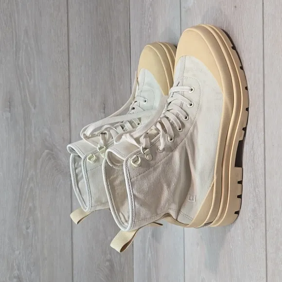 Everlane Women High Top Chunky Tractor sneakers shoes sz 10.5