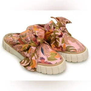 Farm Rio NWT Floral MULE Slip-On Women's Shoes Sz 6