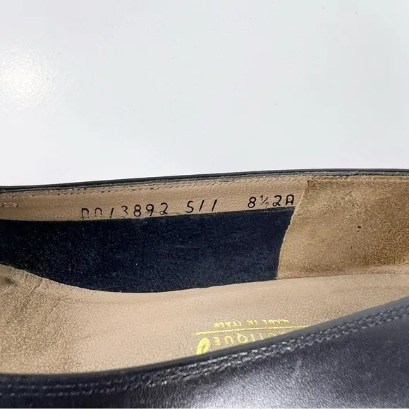Ferragamo Vintage Dark Blue Leather Low Heel Gold Buckle Loafers 8.5AA Narrow
