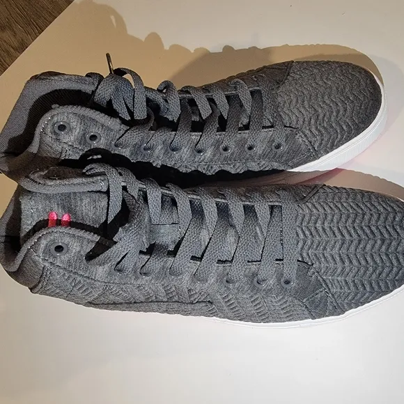 Fila Gray Athletic High-Top Size 9.5 New