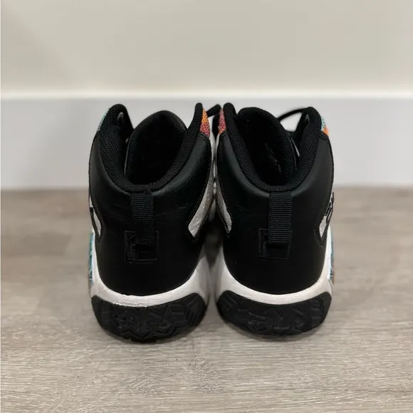 FILA MB ‘90s Athletic High Top Basketball Shoes Size 6