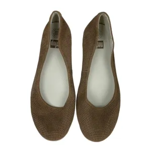 FitFlop Adoraballerina Perforated Suede Slip-on Shoes in Soft Brown