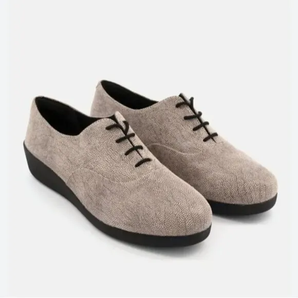 Fitflop F Pop Stone Pebbleprint Leather Oxford Shoes Womens size 8.5 Office Work