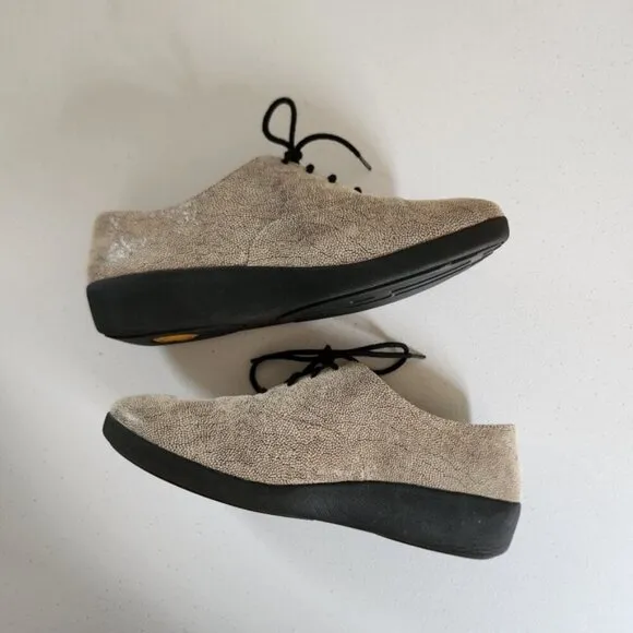 Fitflop F Pop Stone Pebbleprint Leather Oxford Shoes Womens size 8.5 Office Work