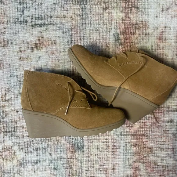 FL Heeled Loafer Hipster Hippie Artsy Chic Glam Party Modern Wedge Heels Boots
