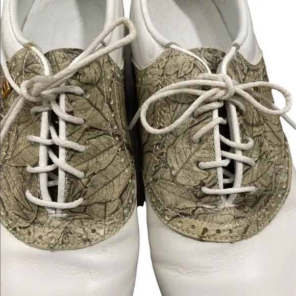 FootJoy Classic Golf Leather Shoes style 90521 size 8B