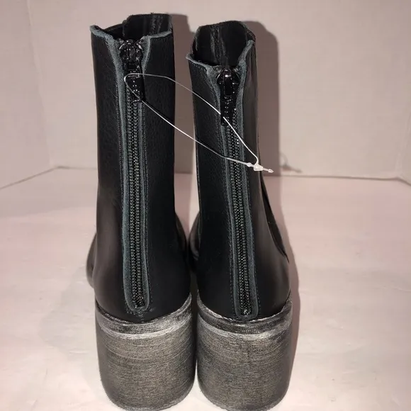 Free People Black Leather Essential Chelsea Heeled Boots Shoes 9.5/39.5