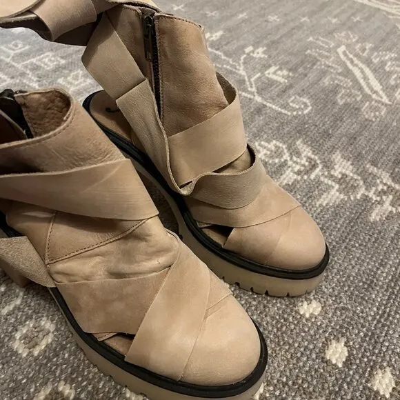 Free People Blake platform booties taupe bandage 37