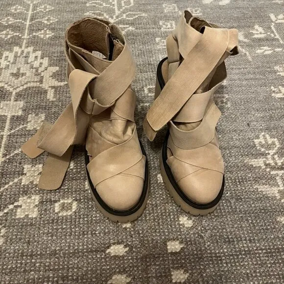 Free People Blake platform booties taupe bandage 37