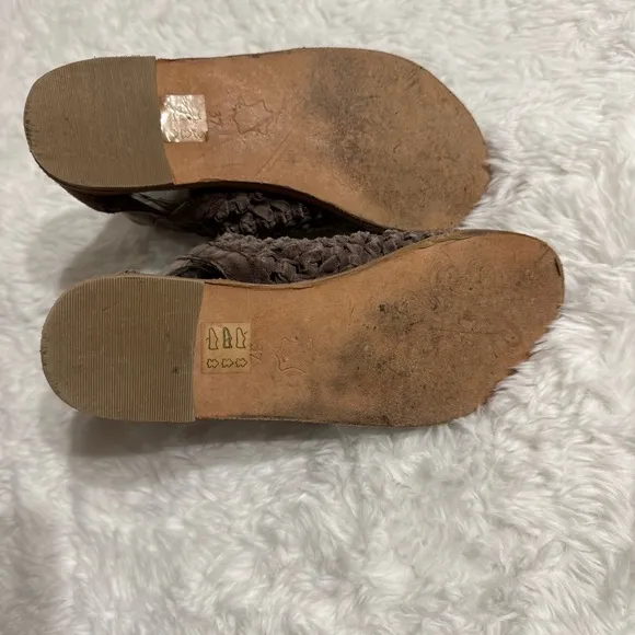 Free People Island Cruiser Woven Taupe Sandals Size 6